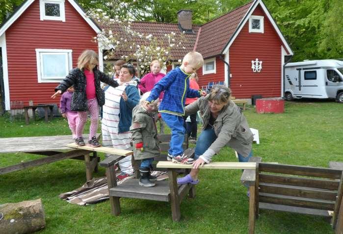 UNGA ÖRNAR ÄRTHOLMEN Här deltar alla efter egen förmåga. Allt är efter deltagarnas egna önskemål. Allas lika värde är viktigt för oss. Hos oss kan du t.ex.