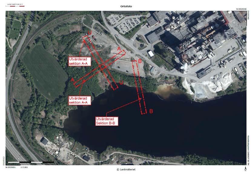 1 UPPDRAG På uppdrag av SCA Östrand har Sweco Civil AB utfört geotekniska utredning vid västra området i Östrand, Timrå för byggande av en parkeringsplats. Figur 1: Läge för det utvärderade området.