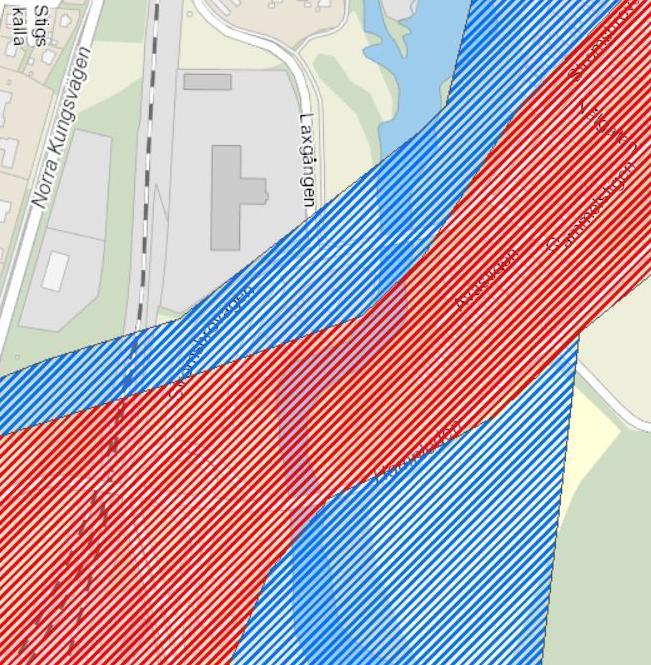Kärnområde för grundvattentäkten markeras med rött raster, medan utredningsområde för grundvattentäkten markeras med blått raster (hämtad från Gävle kommun 2017). Broläget markeras med svart ring.