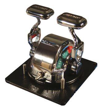 Elektroniska Reglage Kobelt har två serier av elektroniska reglage. Den enklaste och klart mest prisvärda är Mighty Mariner.