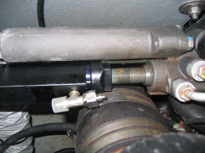 Hydraulstyrning för Drevmotorer Kompletta paket för hydraulstyrning till inombordsmotorer med drev.