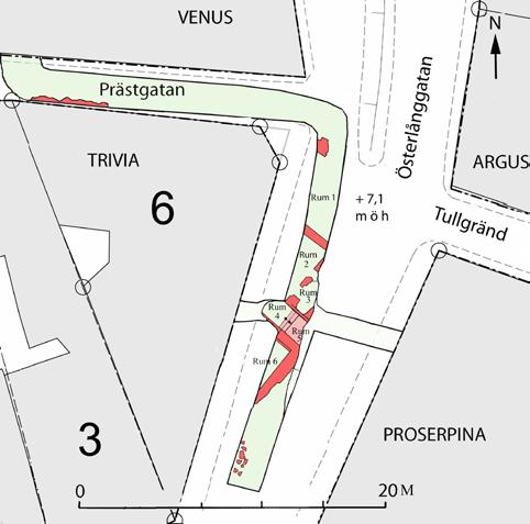 7 Undersökningsresultat 7.1 Prästgatan Ca 0,5 m under Prästgatans gatunivå påträffades en packning av kantiga stenblock (K 34) i den södra schaktväggenen, se figur 10 11.