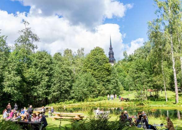 6 Fikaträff söndagen den 16 juni kl 14.00 i Frostbrunnsdalen, Borlänge. Det bjuds på en fikatallrik med fritt val av kaffe, the eller saft. De bakar naturligt glutenfria bakverk till oss.