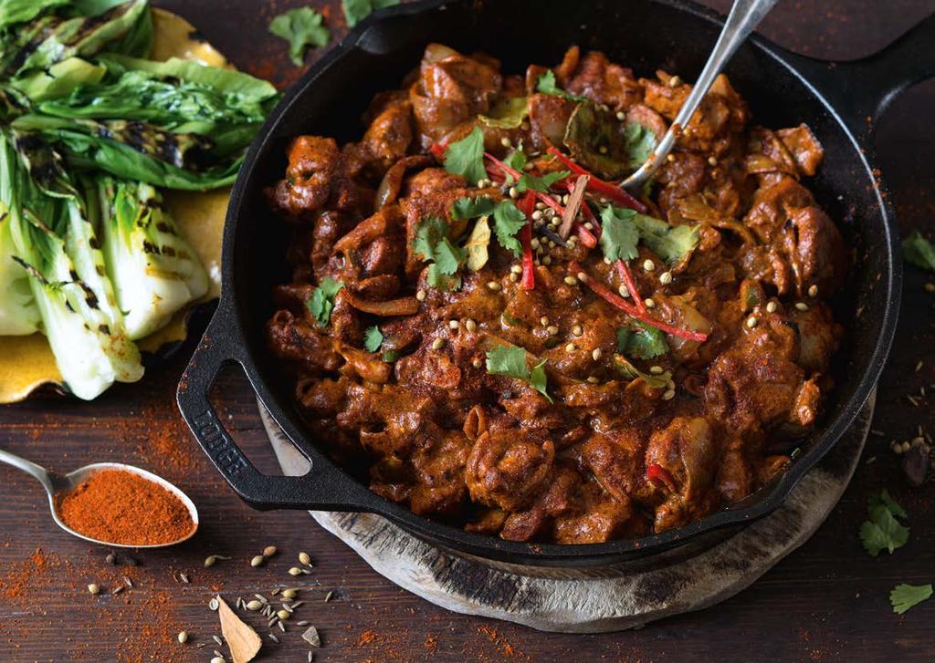 ORIENTALISK MYSTIK, HETA BASARER OCH FÄRGRIKA TABOULEH RÄTTER Äkta indisk Tandoori från Bombay, Roasted Lamb Rub från Libanon, Apricot Rice Seasoning till persiskt gyllene ris, orienten väntar i en