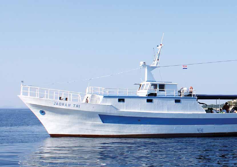 BLI FISKARE PÅ ADRIATISKA HAVET Med den här utflykten vill vi ge er en unik känsla av en aktiv semester. Ni deltar i traditionellt fiske på en av Adriatiska havets alla fiskebåtar.