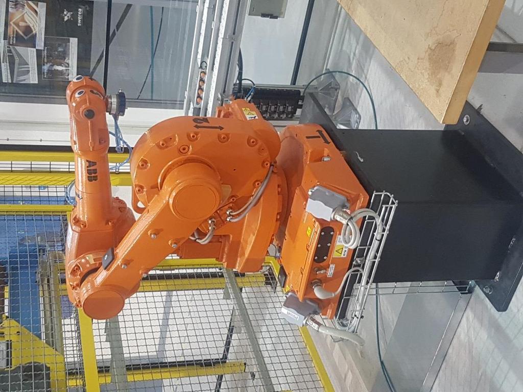 Robot programmering Innehåll Industrirobotars uppbyggnad Handhavande av robotar