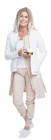 Short Sleeve i färgerna natural white, black, dusty pink! Ange kod Frozen vid beställning Se www.gama.