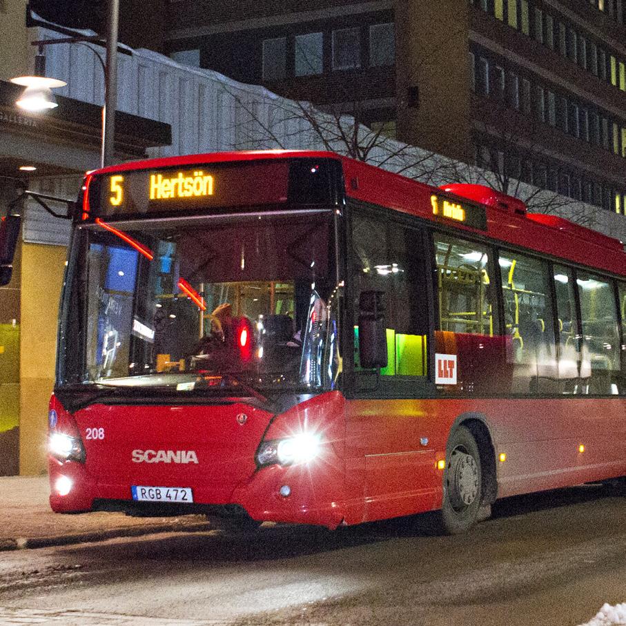 Resor Gång- och cykelnätet är väl utbyggt vilket gör det lätt att ta sig till och från övriga delar av stadsbygden och även inom Hertsön och Lerbäcken.