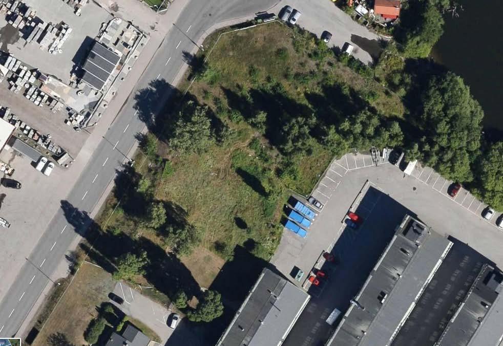 1 (6) Kv. Varvet 1 Botkyrka Kommun PM DAGVATTENHANTERING Satellitbild över del av fastigheten Varvet 1, Fågelviksvägen 18-20.