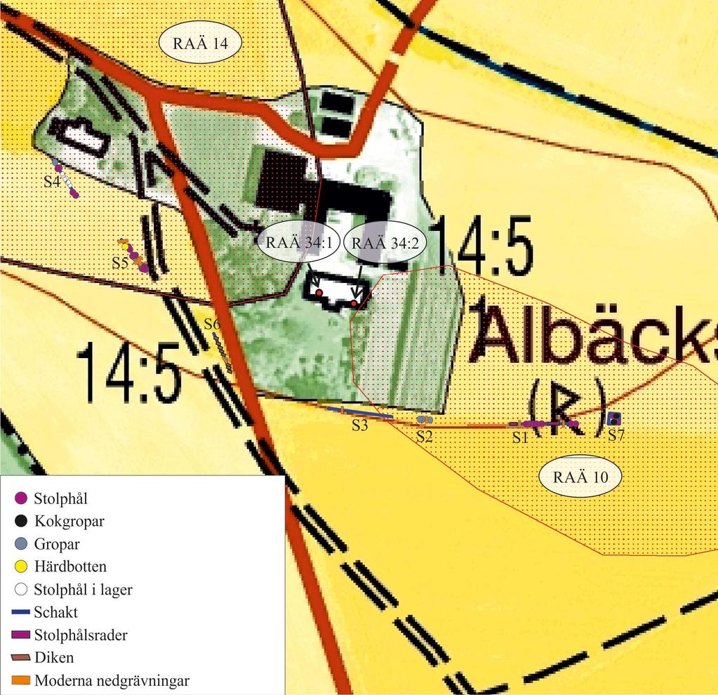 Fig. 6. Resultatet efter den arkeologiska förundersökningen inlagd på utdrag ur Fastighetskartan. Fornlämningar visas med rött raster och röd kontur. Fyndplatser är markerade med röda punkter.