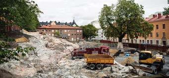 FOTO: ERIK SIMANDER Därför dröjer nya förskolan på Söder Bygget av nya förskolan i parken Bergsgruvan på Södermalm har stått stilla i ett år. Och det kommer det göra ett bra tag till.