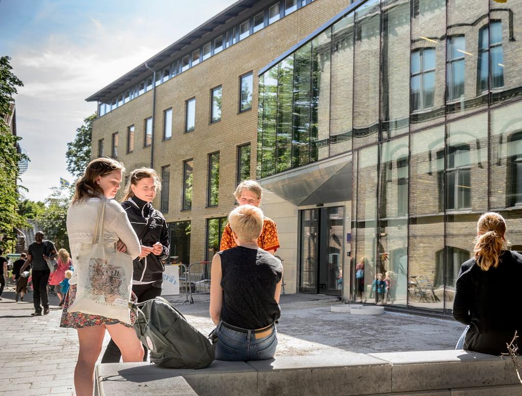 15 2.5 Fastighetsägare Som statlig myndighet får universitetet inte äga eller förvalta fastigheter. Lokalförsörjning sker istället genom inhyrning av lokaler.