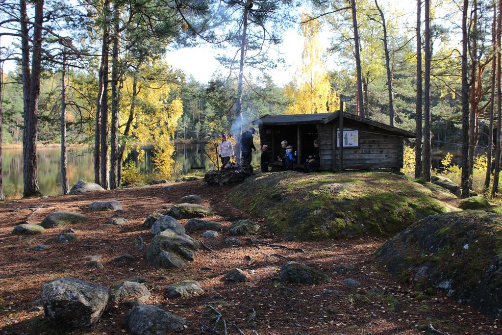 Lördag 18 maj 10:00-16:00 Lördag 25 maj 09:00-11:00 Turista hemma Fotograf: Arnold Wretlund Fågelskådning för nybörjare Kom förbi och hälsa på oss när Destination Södertälje anordnar en