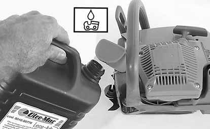 Gebruik altijd een biologisch afbreekbaar smeermiddel (eco-lube Oleo-Mac p.n. 001001548 (5l) - 001001549 (1l)), speciaal bedoeld voor zaagbladen en kettingen, om het milieu en de onderdelen van de motorzaag zoveel mogelijk te sparen.