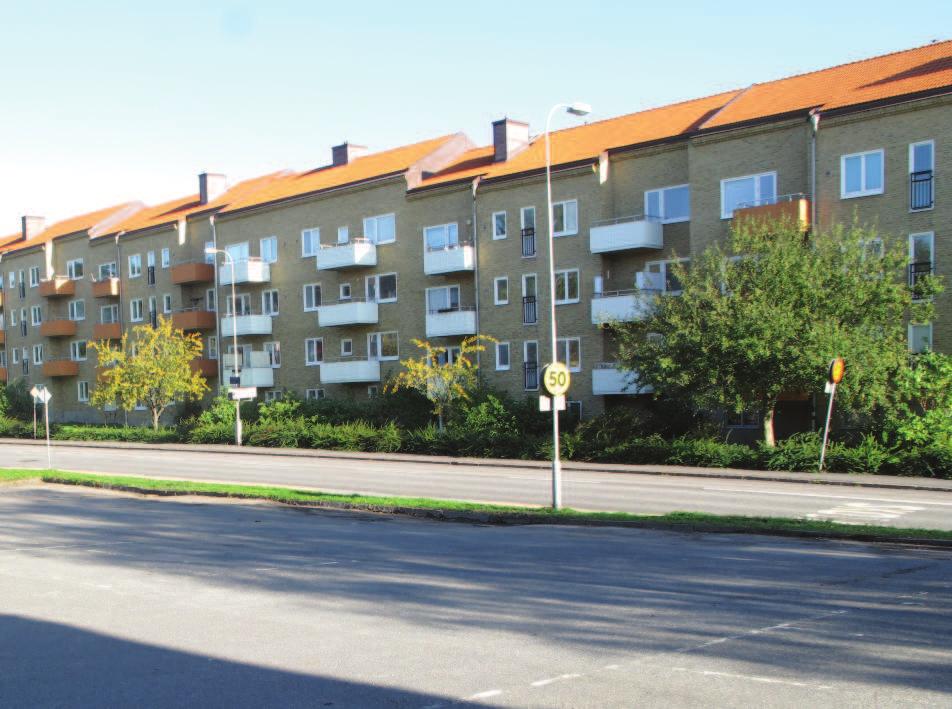 Spårvagnshållplats finns in ll torget och nära planområdet. Högsboskolan har enligt beslut i fas ghetsnämnden rivits för a göra plats åt nya bostäder, vilket är själva anledningen ll planarbetet.