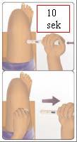 3 3 Injicera Tryck på den blå aktiveringsknappen med tummen för att starta injektionen. Ett klick hörs när injektionen påbörjas. Lyft inte bort pennan från huden.