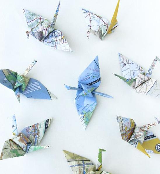 Tisdag 19 februari Magiska vikningar Japansk origami i återvinningsmaterial som tidningar, böcker, kataloger mm.