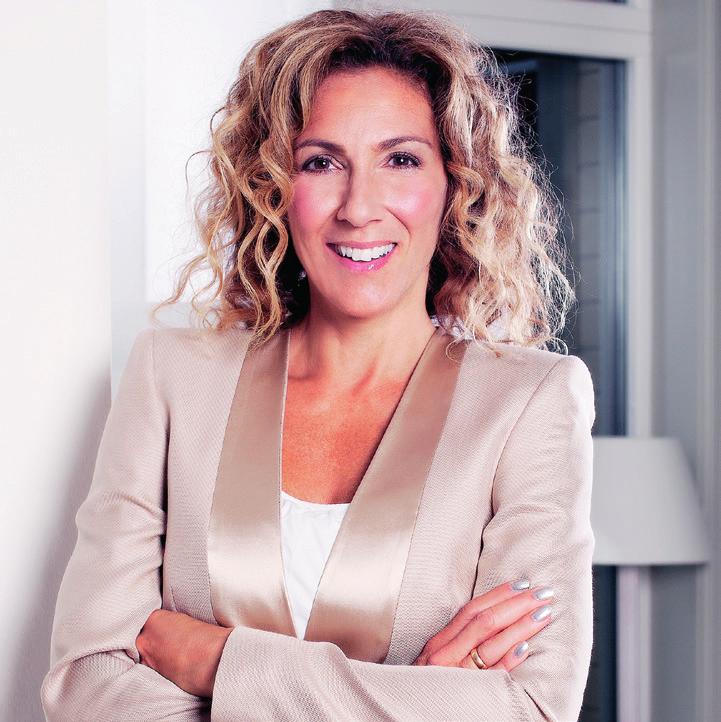 Effie heter jag och jobbar som sjukgymnast, personlig tränare, instruktör och utbildare på Nordic Wellness!