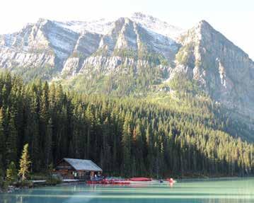 Dag 4, måndag 19 augusti Denna dag väntar oslagbara scenerier. Vi kör genom Banff nationalpark till Jasper nationalpark och med lite tur kan vi få se bergsgetter, svartbjörn och vithövdad örn.