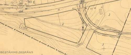 4 (10) Utdrag ur gällande detaljplan från 1955 Gällande plan anger J för industri med en maximal byggnadshöjd av 13,6 meter.