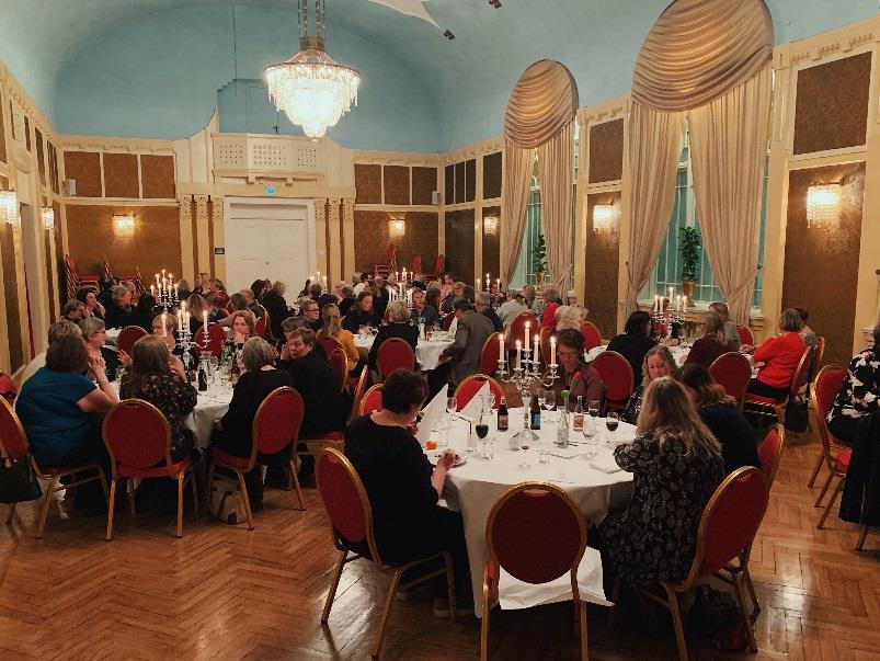I Kristianstad bjöd man in till julbord på Stadshotellet, alldeles intill Rådhus Skåne.