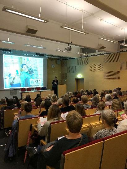 Det var närmare 100 medlemmar som deltog och flera stod på kö