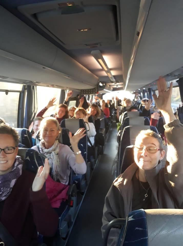 Medlemsaktivitet i Sektion Sund/Hälsostaden Shoppingsugna deltagare äntrade bussen i Malmö, Lund, Helsingborg och Ängelholm för att åka till Ullared den 16 november.