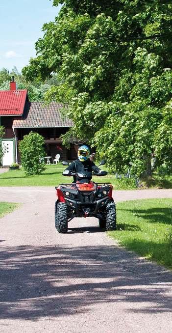 Dessutom går den inte som bäst vid de varvtal som man strypt den till, jag menar att motorn vibrerar lite mer just där.