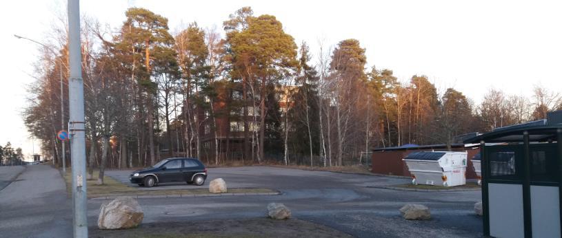 Eskilstuna kommun 2018-11-08 25 (45) Foto: Grön koppling mellan bostäder och förskolan Hattmakaren Förändringar Skogsdungen mellan förskolan och flerbostadshusen är del av en spridningskorridor och