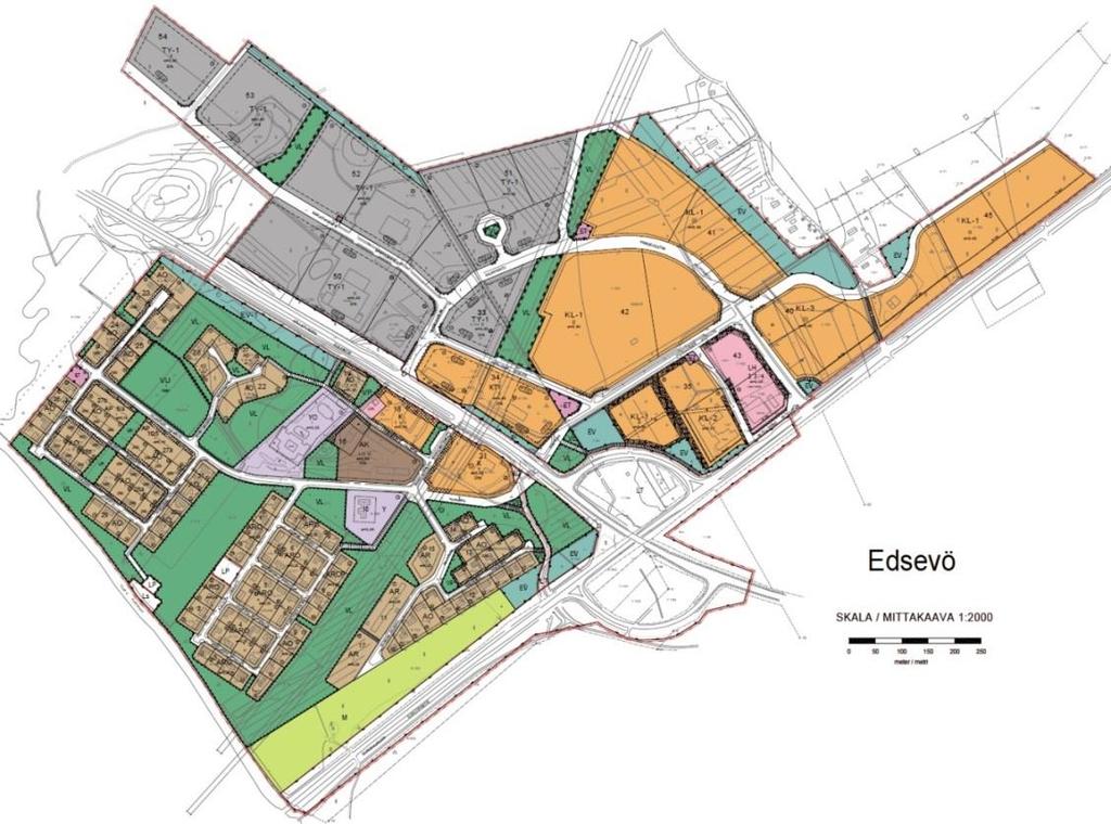 1-14 Bild 15. En sammanställning av samtliga detaljplaner i Edsevö. 3.2.4.1 Byggnadsordningen Byggnadsordningen är godkänd av kommunfullmäktige i Pedersöre den 27.6.2011. 3.2.4.2 Tomtindelning och tomtregister Information angående fastighetsindelningen på området är baserad på tidsenliga uppgifter från Lantmäteriverket.