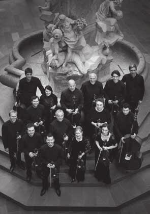 30 Monday, 24 September 2018, 7:30 pm Nicolas Altstaedt, violončelo / Cello Alexander Lonquich, klavir / Piano Komorni godalni orkester Slovenske filharmonije z gosti