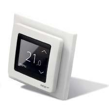 Reglering DEVIreg Touch Elektronisk termostat med digital touchscreen för reglering av golvvärme 33 DEVIreg Touch är en helt ny termostat med touchscreen för elektronisk värmereglering.