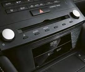 Den aktiva säkerheten bottnar i de oerhört stabila köregenskaperna, samt det aktiva krockskyddssystemet PCS som med hjälp av millimetervågradar och en dator i bilen varnar och också aktivt kan