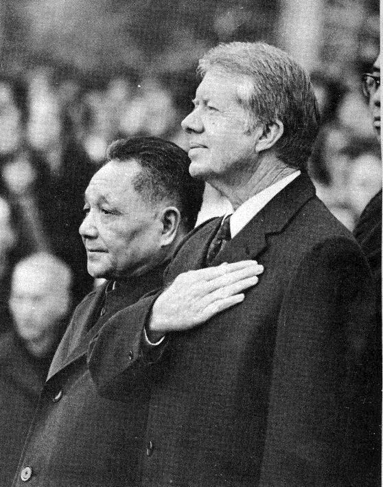 82 Kommentar 11/12 1981 Carter och Deng enades om kriget Den 19 januari 1979 höll Geng Biao, generalsekreterare i det kinesiska kommunistpartiets militärkommission, ett tal om situationen i Indokina.