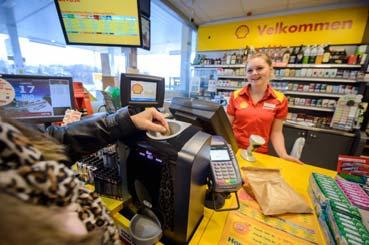 kontanter i världen, måste butiksägare fortfarande hantera kontanter på ett säkert och effektivt sätt Kontanter är fortfarande ett viktigt betalmedel som växer på en föränderlig marknad Hanteringen