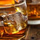 72 BOURBON WHISKEY John Lee är en klassisk amerikansk bourbonwhiskey som produceras enligt de gamla lagarna i Kentucky USA.