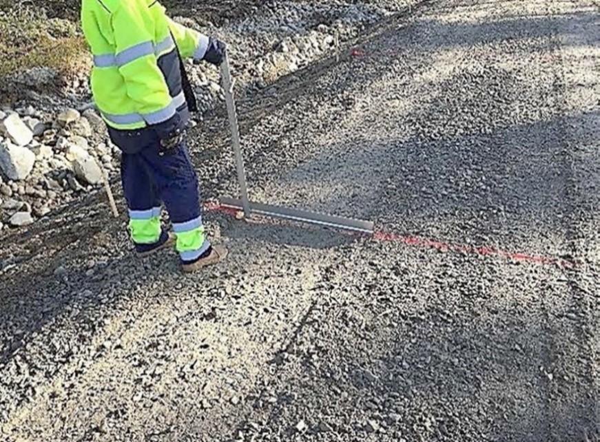 Figur 6. Mätning av spårdjup.