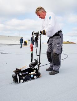 av solpaneler T-Welder är ett förbättrat