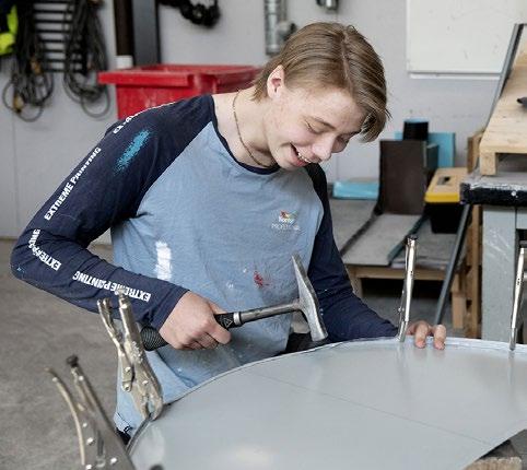 se/gymnasium. bildning. Utbildningen är utsedd till branschrekommenderad skola av Byggnadsindustrins yrkesnämnd, BYN. Årskurs 2 och årskurs 3 är möjliga att genomföra som gymnasial lärlingsutbildning.