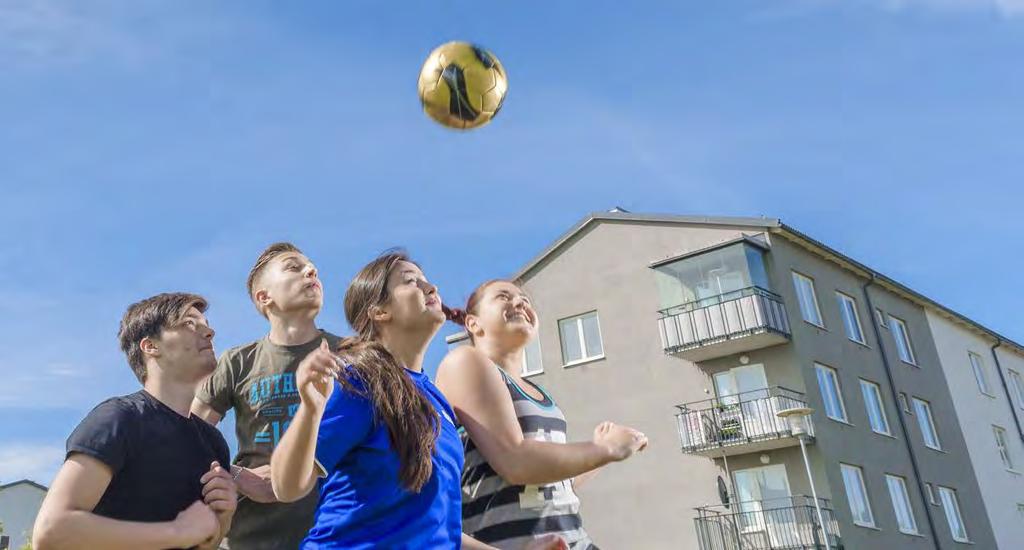 KOMMUNSTYRELSEN kommunstyrelsen Foto: Tobias Fischer Trygghetsskapande arbete Insatser för att öka tryggheten i våra stadsdelar pågår kontinuerligt genom en rad förebyggande insatser, bland annat