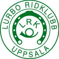 (PR, RR) Vid behov kan dispens ges av tävlingsledningen för behov av viss utrustning. 115. Hästens utrusning- (RR) Ridskolehästar ska ha den utrustning rid skolan tilldelat dem.