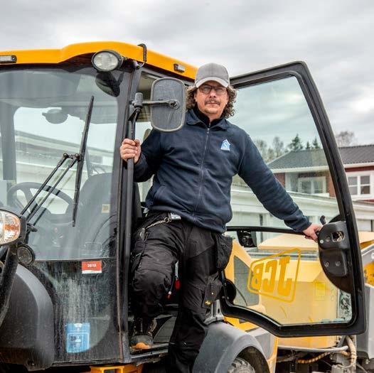 Ur vårt perspektiv är det dock en rättvisefråga; dels hur de olika p-platserna varit prissatta, vilket varierat från område till område, och dels själva syftet med parkeringsavgifterna.