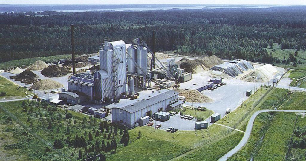 Sydkrafts förgasningsbaserade kraftvärmeanläggning i Värnamo Utveckling av förgasningsbaserad kombicykel 6/9 MWe/th 1992-2000, 450 Mkr Planerad ombyggnad till syntesgas/drivmedel