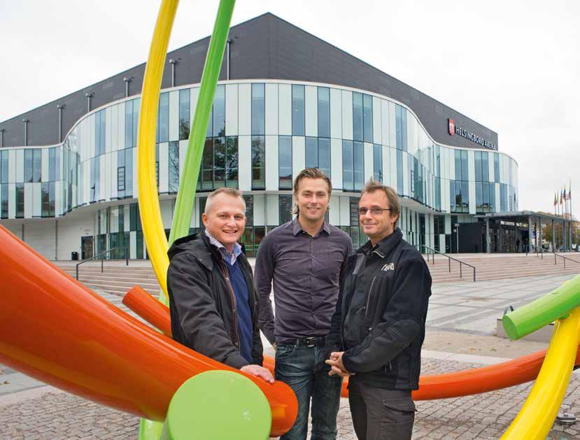 Foto: Malmöbild Stefan Ottosson, säljare Dematek, Charlie Fält, driftansvarig på Helsingborgs Evenemang och Idrottspark AB och Carl-Fredrik Malmgren, ägare till Fremlab.