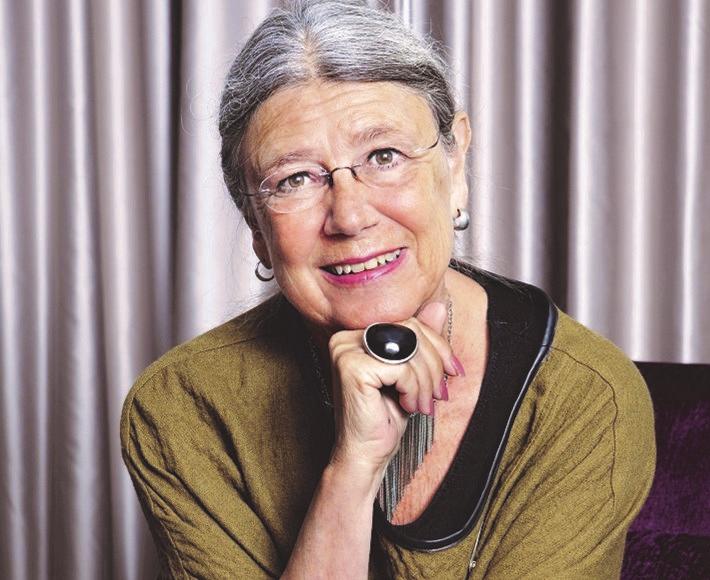 Karin Brunk-Holmqvist Foto: Kabusa Böcker Karin Brunk-Holmqvist har med romaner som Potensgivarna (2009), Akutbjällran (2015) och nu senast Majken minröjare (2017) intagit en plats bland Sveriges