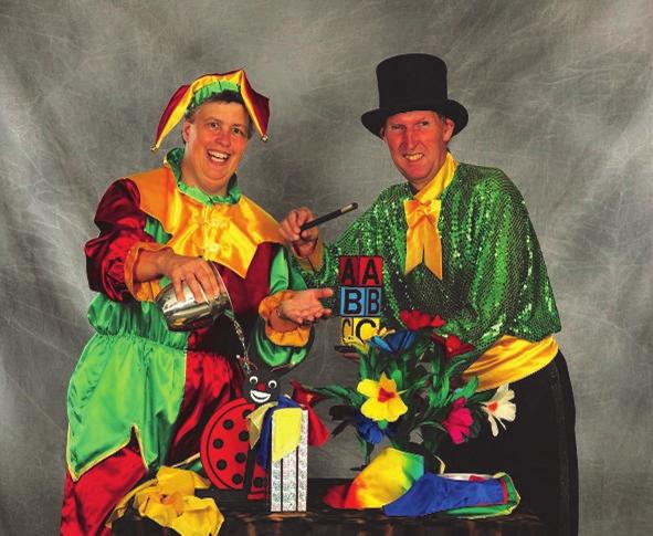 Magisk trollerishow Babyrytmik 1/10 Fes ten En trollerishow för hela familjen med trolleriartisterna Mr. Berger & Gycklaren Ann.