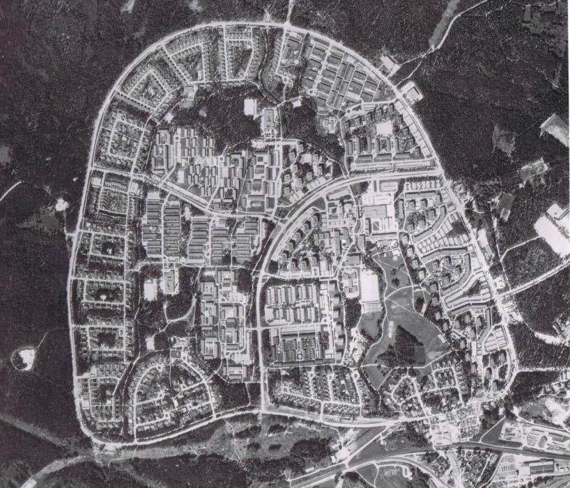 Området representerar efterkrigstidens bostadsförsörjning i samband med betydande