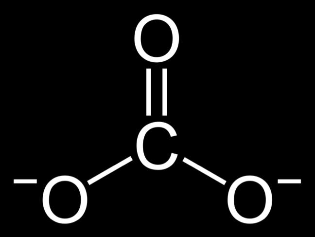 Vad krävs för att ett ämne ska kunna vara en bas? 1. Måste innehålla en atom med ett fritt elektronpar (som kan ta emot och binda protonen). 2.