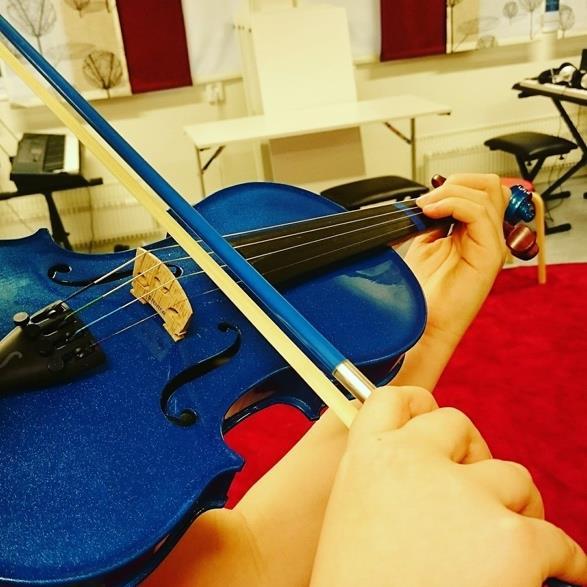 Prova mera klarinett/saxofon Fick du inte prova tillräckligt eller missade du chansen? Då kan du komma och prova dessa instrument med hjälp av Dan Holmström. Kl 16:30-17:30 i Bassängen, Kävlinge.