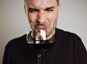 Förfalskningar som snyltar på varumärket Amarone och Appassimentotekniken Mini-Amarone Ca'Marrone Amore mio Ammasso Aminone Amicone Ponopassimento Appassivo Passi Apasso Appassilento Appassite.